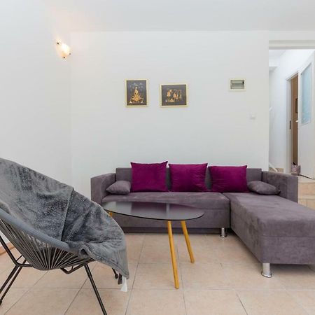 רוביני Apartment Kucera מראה חיצוני תמונה