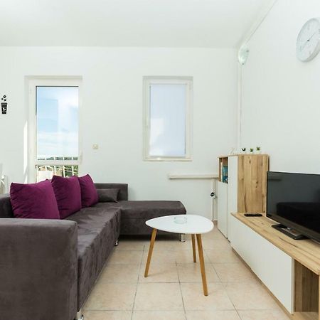 רוביני Apartment Kucera מראה חיצוני תמונה