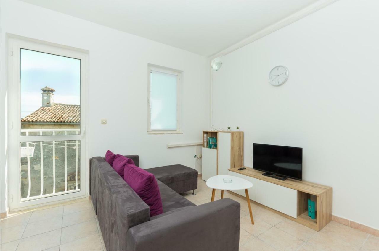 רוביני Apartment Kucera מראה חיצוני תמונה