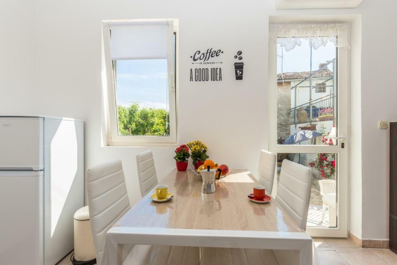 רוביני Apartment Kucera מראה חיצוני תמונה