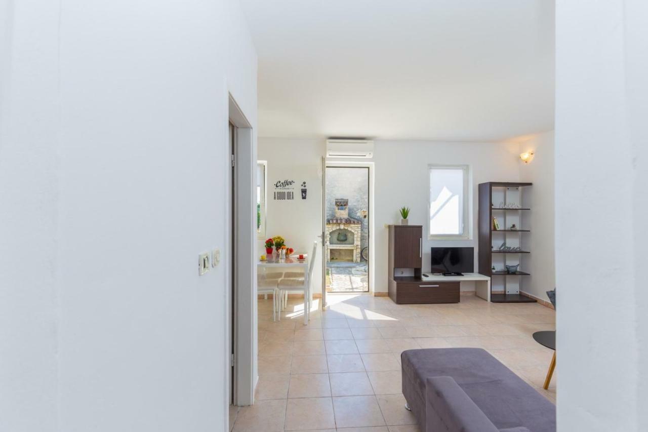רוביני Apartment Kucera מראה חיצוני תמונה